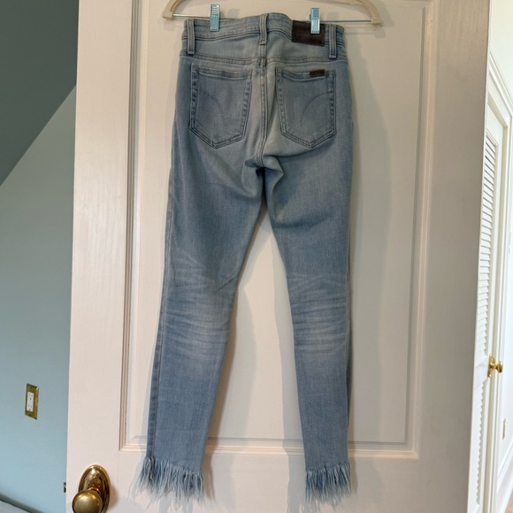 Joe's Jeans Light Blue Cropped Frayed Hem Jeans - Picture 2 of 2